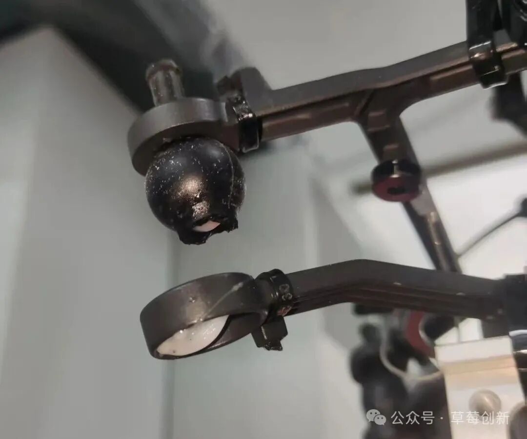 减振球疲劳断裂细节