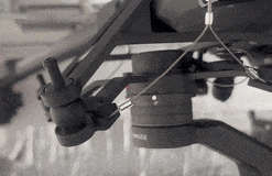 拉线式云台固定机构演示